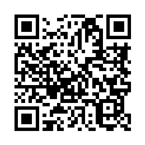 一边下楼一边想君无妄和苏小爱此行的目的二维码生成