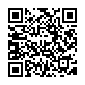 一边后撤一边对着冲过来的安莫尔政府军射击二维码生成