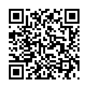 一边在心里快速思索着接下来的路径二维码生成