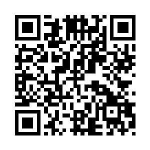 一边抓过桌上的人头马看了一下说道二维码生成