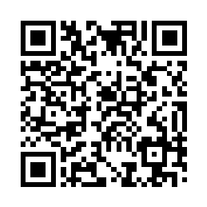 一边还能听到前方六人在山洞里的谈话声二维码生成