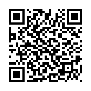 一道曼妙的身影走到了杨风的身旁二维码生成