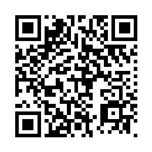 一道道的绚烂的光芒在头顶飞旋而过二维码生成