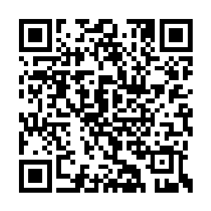 一道道符箓加快了速度向着天空中那双巨目逼近二维码生成