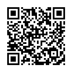 一颗颗陨石狠狠轰击在星舰的灵能护盾上二维码生成