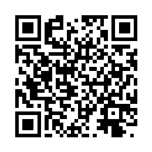 丁二狗将给王家山的烤鸭递给了田鄂茹二维码生成