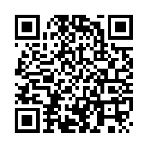 丁羽是第一次近距离的观察这些学员二维码生成