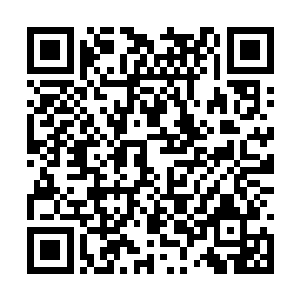 丁长生先是将唐炳坤的茶杯倒满放在了原来的位置二维码生成