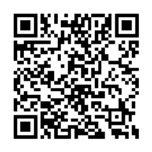 丁长生的鼻息里全是石梅贞身上那种淡淡的香味二维码生成