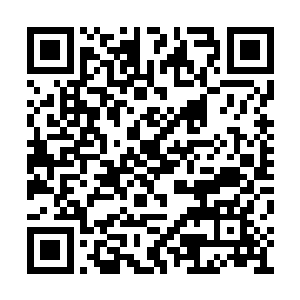 丁长生直视着和自己的脸不足一尺的陈红蔷说道二维码生成