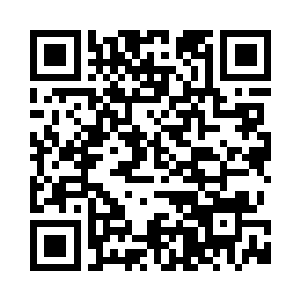 丁长生迅速下车跑向路边的绿化带二维码生成