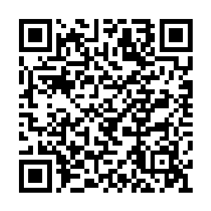 丁长生风驰电掣般赶到白山市纪委办案的别墅时二维码生成