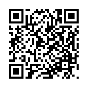 七彩神尼似乎看出了叶楚眼中的那一抹不悦二维码生成