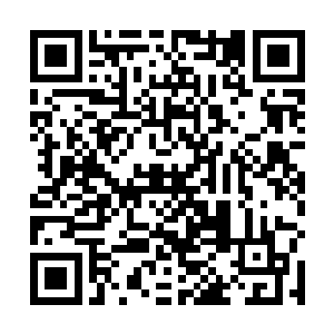 万一江迟聿醒了发现自己和江言半夜三更在阳台上说话二维码生成