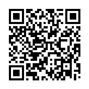 三五成群汇聚在一起冲杨开指指点点二维码生成