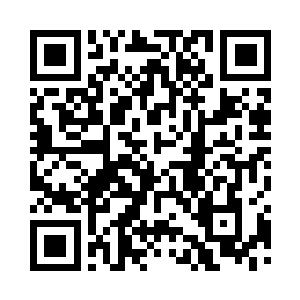 三人对寺庙后山的杏花美景倒是感兴趣的很二维码生成