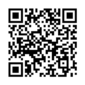 三位死者的父母亲属早已摆好了祭台二维码生成
