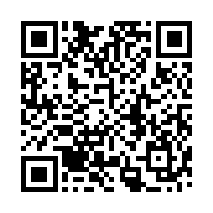 三小姐还有六小姐正在四小姐的院子里做客二维码生成