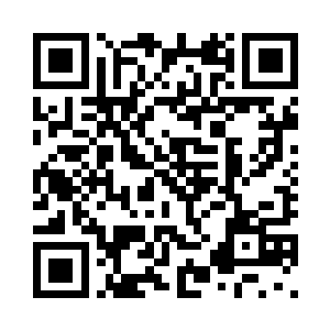 三盏灯光由十字形状的灯罩所覆盖二维码生成