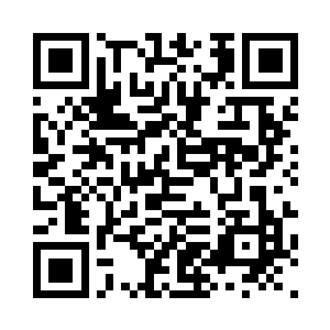 三米宽的巨大裂痕横贯在一座山峰的山壁之上二维码生成