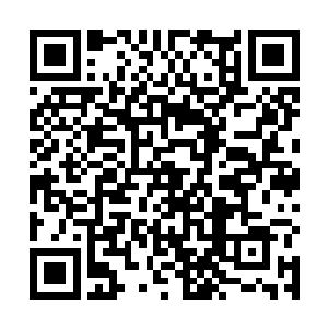 上回考场外那个不分青红皂白的男老师抓她开刀的时候二维码生成