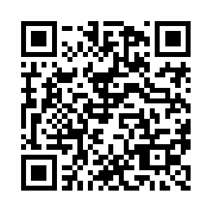 上头的字更是被雨水一击便模糊成了几团二维码生成