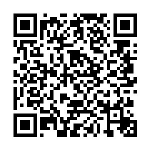 上面则是激烈的回应着海伦……这还真是干柴遇到了烈火二维码生成