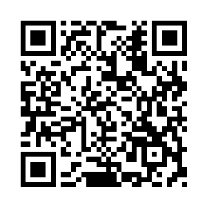 下一秒许诺就跟随那个黑影一起消失不见了二维码生成