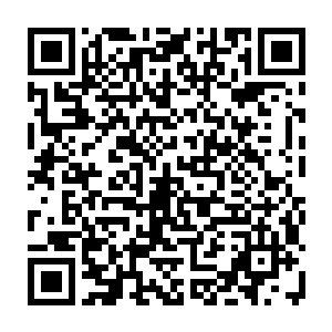 不仅仅是因为尼古拉斯三世强大的精神力已经将整个王宫跟广场都给笼罩了二维码生成
