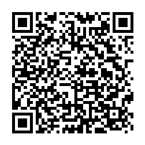 不但很多电影观众在去电影院买票之前会重点参考一些网络上的影评二维码生成