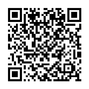 不断从空中对下面的目标发起一次又一次的打击二维码生成