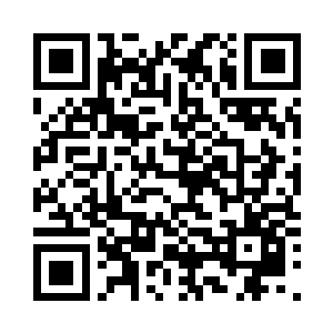 不由自主的将目光投向了赵虎的身上二维码生成