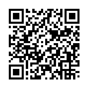 不禁稍稍用力甩了一下自己的胳膊二维码生成