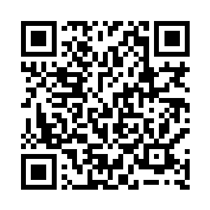 不经意间将她胸前欲要绽放的花蕾撑了起来二维码生成