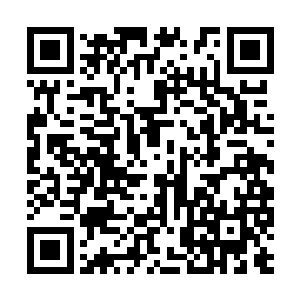 不过丑鬼也是瞬间将那个鬼宗之人的身体包裹起来二维码生成
