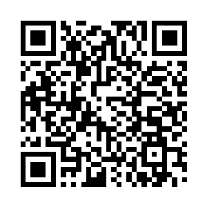 不过两位大小姐则只是小口小口的喝了点儿二维码生成