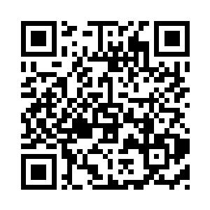 不过他依旧可以看到有不少人围着车子二维码生成