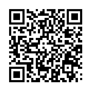 不过他这一举动大大的赢得了两位小爷的心二维码生成