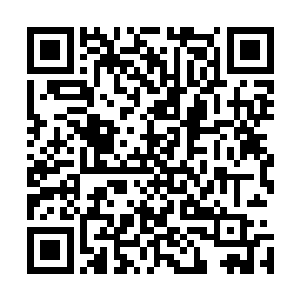 不过凭他的见识一眼就看出来这些东西没有一样是普通货sè二维码生成