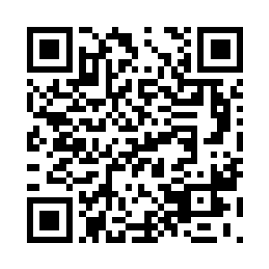 不过周围的渔船上很多气氛可就不这么好了二维码生成