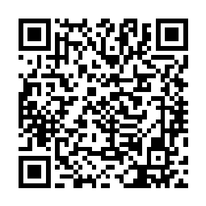 不过它突破了千亿人民币――智为微博在美国上市第一天二维码生成