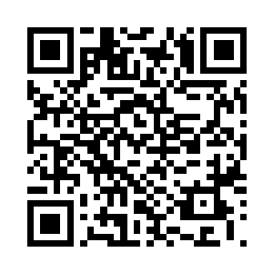 不过没想到恰好就撞见了那两个人类二维码生成