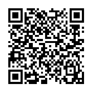 不过现在他当然不会那么明显地表露出这种态度来二维码生成