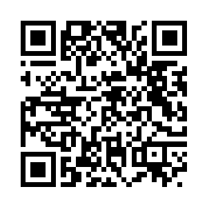 不过这时候雅文和小秋都齐刷刷盯住了张雨晨二维码生成