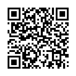 不过随后在见到场中狼藉的一片之后二维码生成