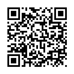 与其他两部的领袖带着几百族人朝外面冲去二维码生成