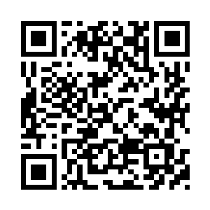 与此间之外的阴冷晦暗幽冥山上却是大为不同二维码生成