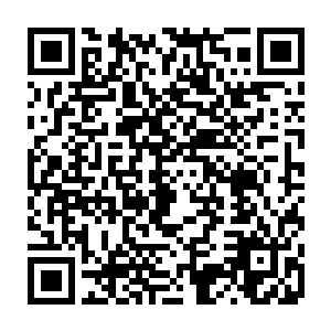 与雨果同行的赫然是乌玛瑟曼――这是雨果不久之前公开承认的约会对象二维码生成