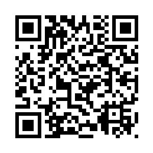 且六面都画着类似街头涂鸦的图案二维码生成