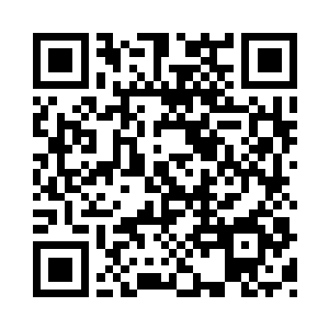 丘云便是给自己几个手下暗中打了一个手势二维码生成